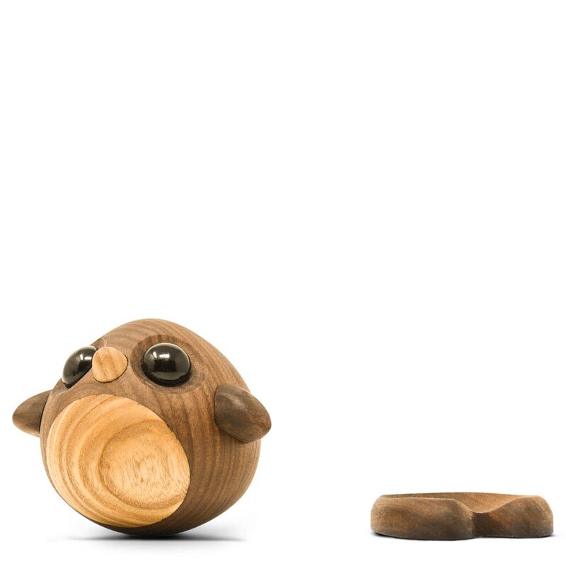 FableWood Daisy pingvin trefigur 8 cm valnøtt/ask