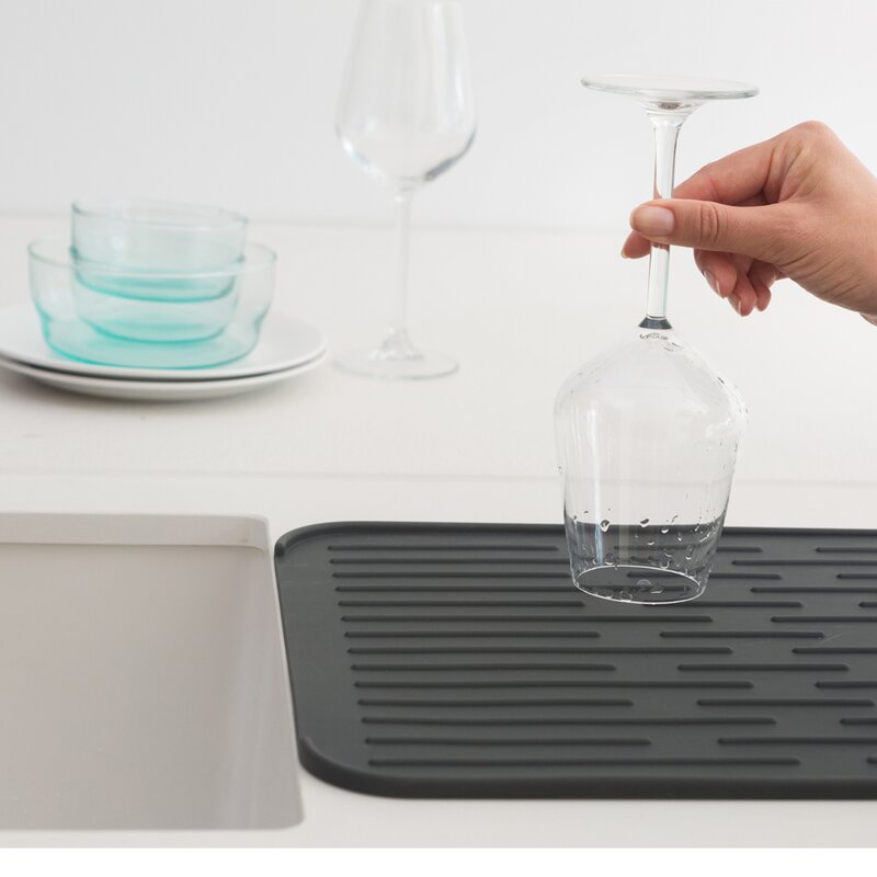 Brabantia SinkSide oppvaskmatte silikon 32,5x43,8 cm mørk grå