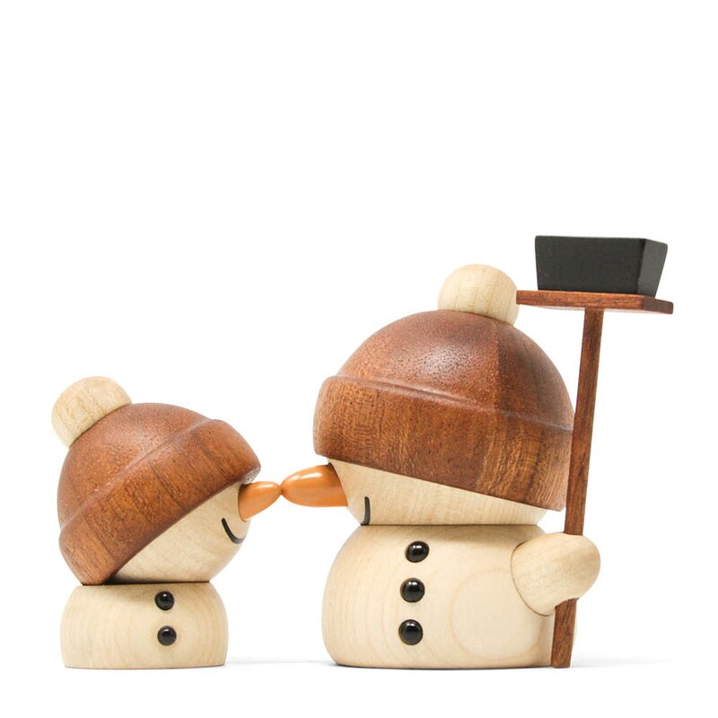 FableWood Flurry snømann trefigur 8 cm sapele/lønn