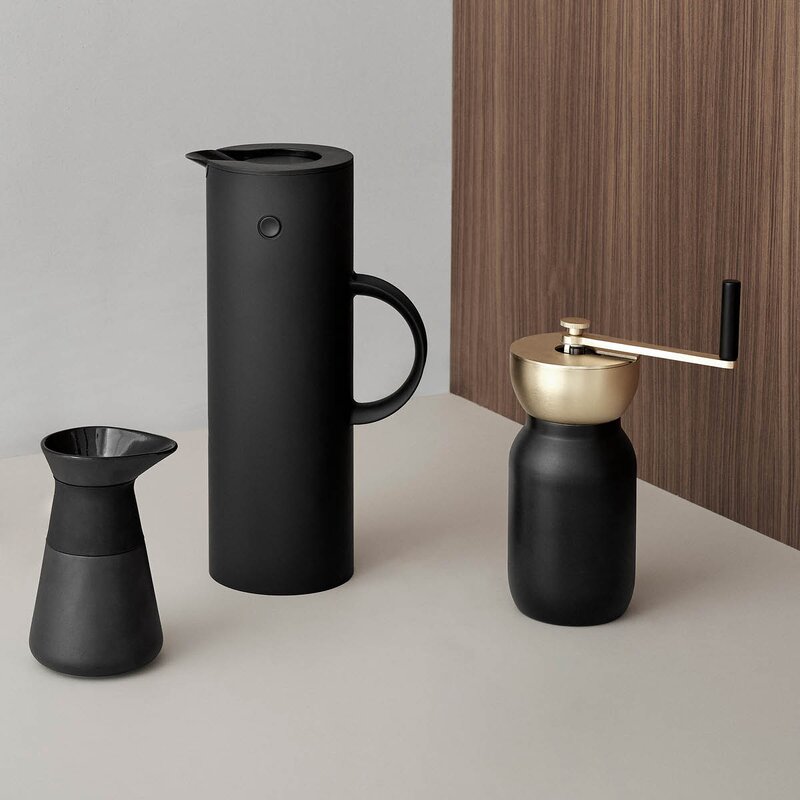 Stelton Theo melkemugge 0,4L svart