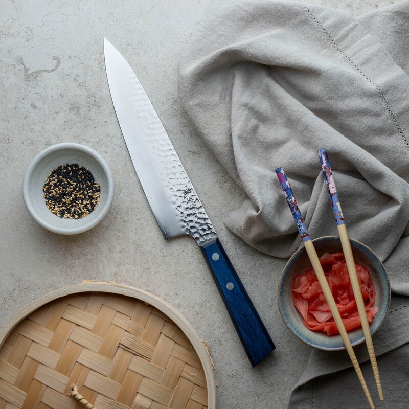 Yaxell Blue Breez kokkekniv  20 cm DLC blå