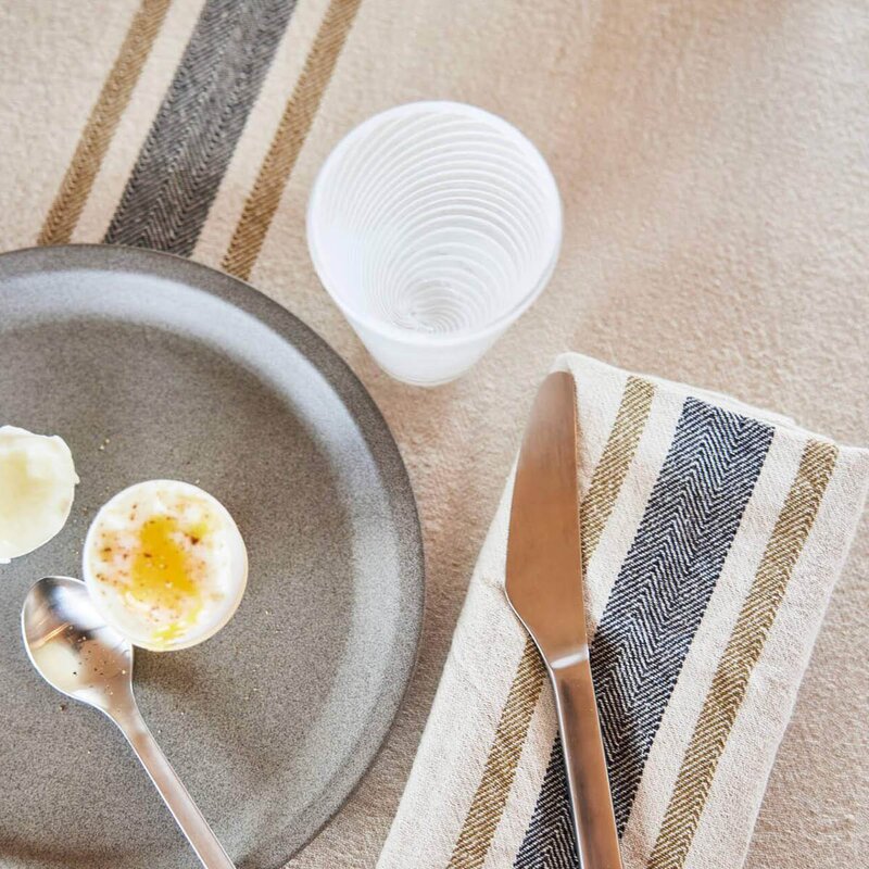 OYOY Linu bordduk 260x140 cm black