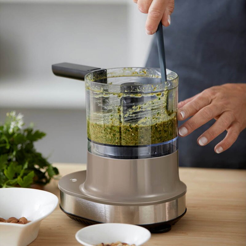 Blomsterbergs Multihakker 300W 0,6 L latte