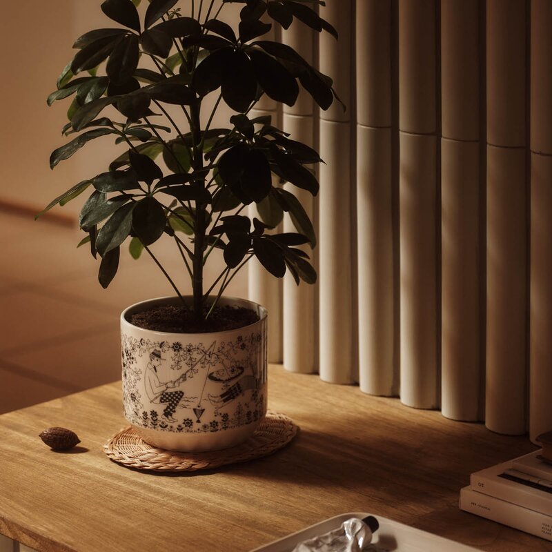 Arabia Emilia potteskjuler 12x14 cm hvit