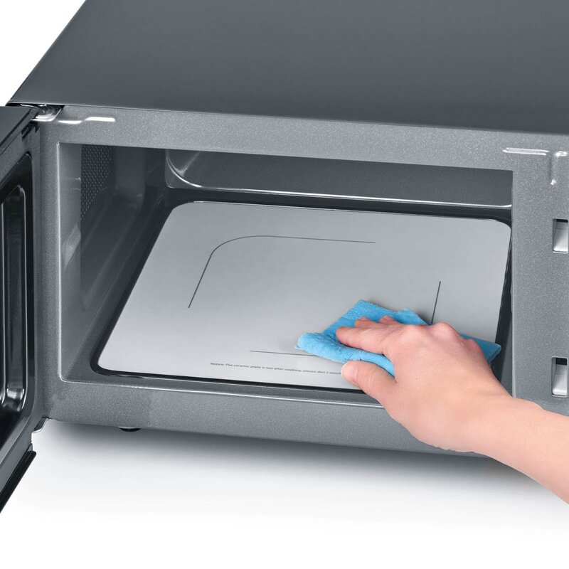Severin Mikrobølgeovn MW7762 med glassbunn og grill 20L 800W