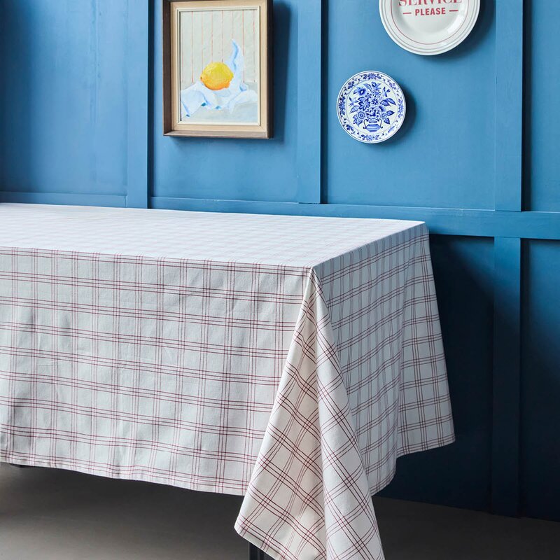 Nicolas Vahé Chef duk 150x260 cm rød/hvit