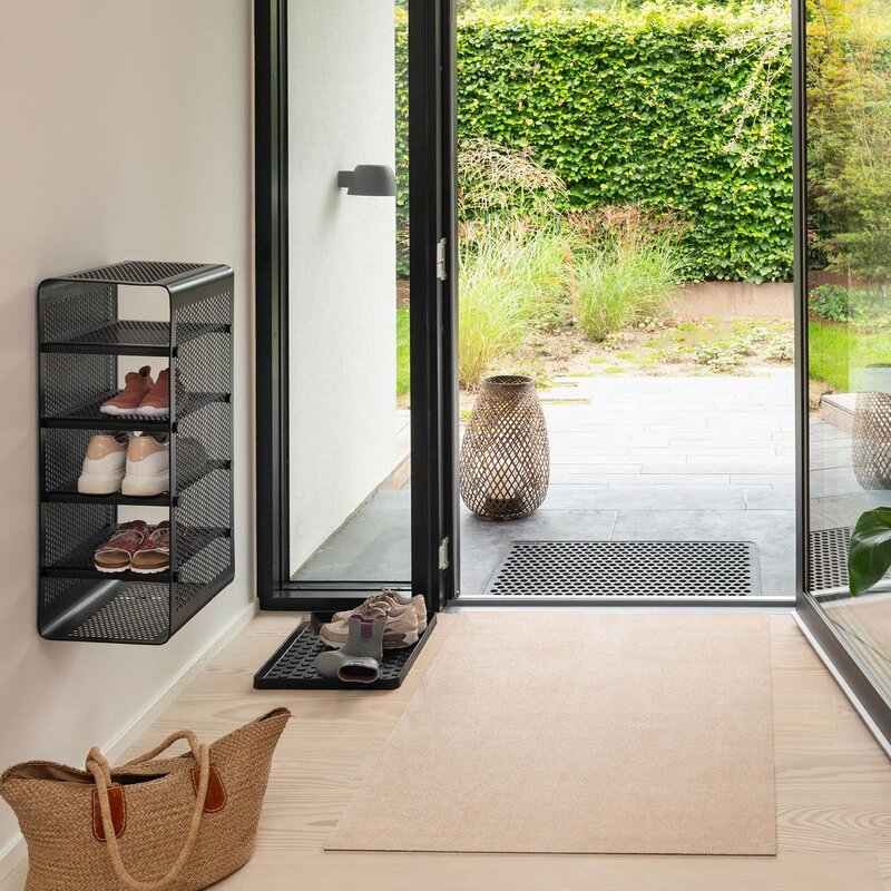 Tica Copenhagen Dot sko- og støvelbrett 88x38x3 cm svart