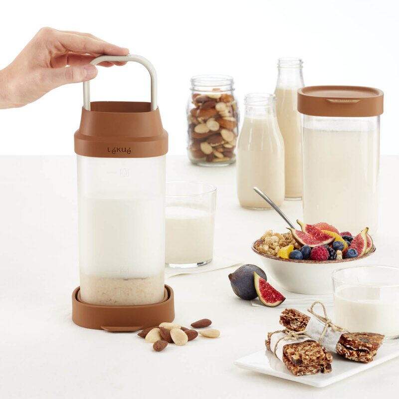 Lékué Produksjonsbeholder for plantebasert drikke 1 L terrakotta/klar