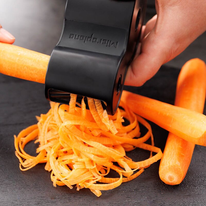 Microplane Spiral Cutter spiralkutter 13 cm svart