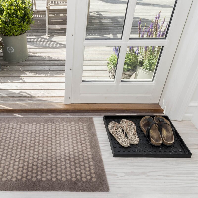 Tica Copenhagen Dot sko- og støvelbrett 48x38x3 cm svart