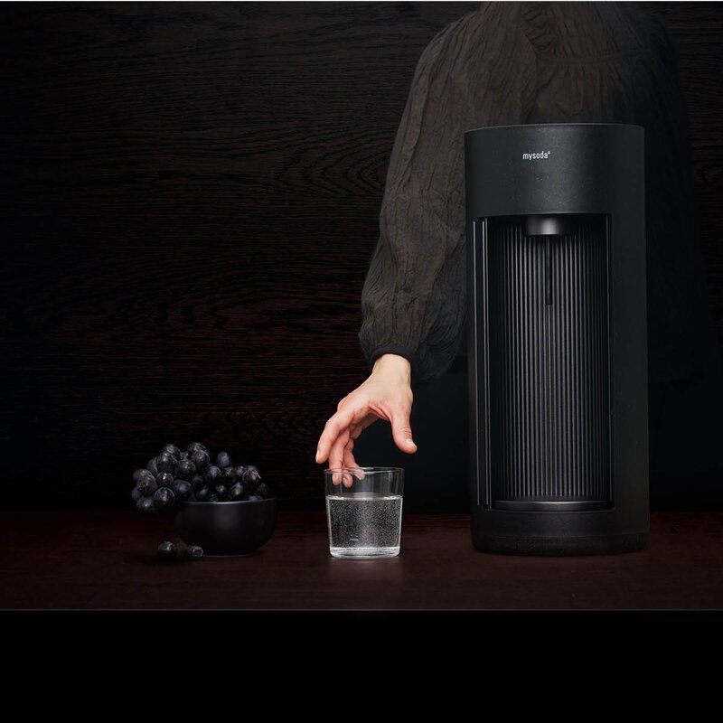 Mysoda Glassy kullsyremaskin uten sylinder svart