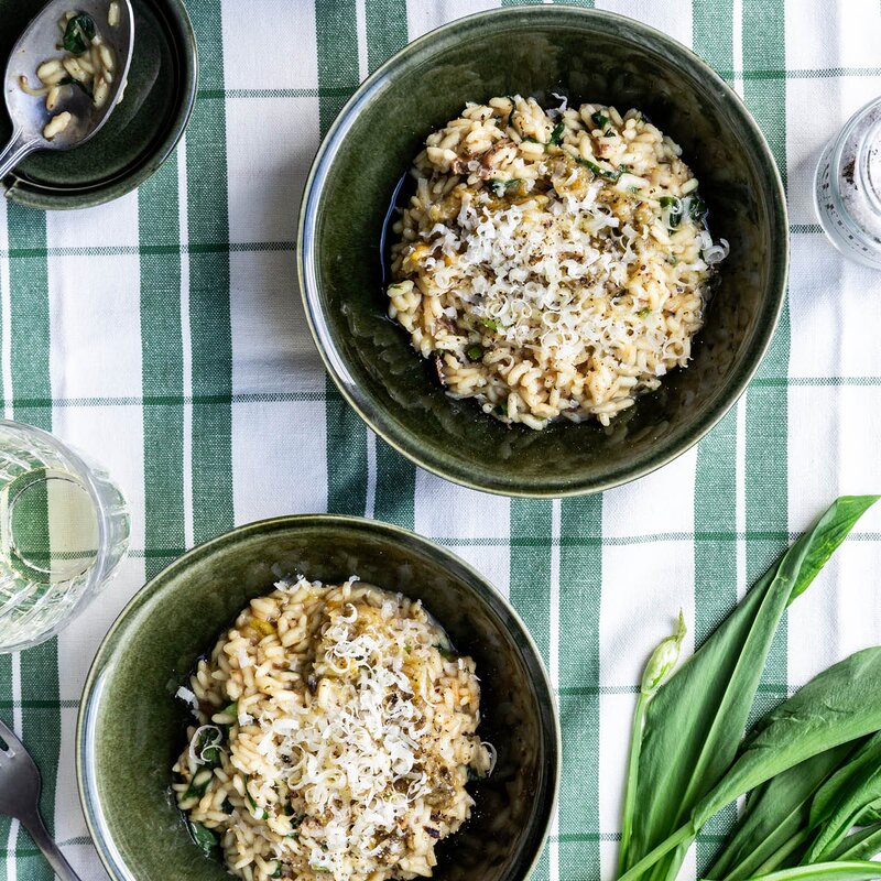 Nicolas Vahé Chef duk 150x260 cm grønn/hvit