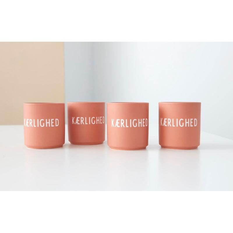 Design Letters Favourite krus 25 cl Kjærlighet peach