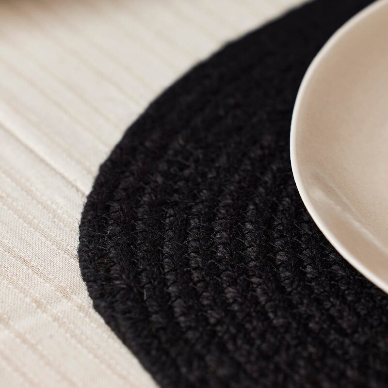 Holmen Jesper dekkebrikke 45x35 cm oval svart