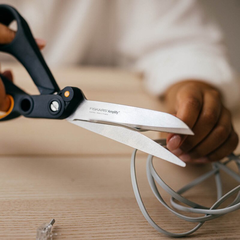 Fiskars Amplify saks 24 cm