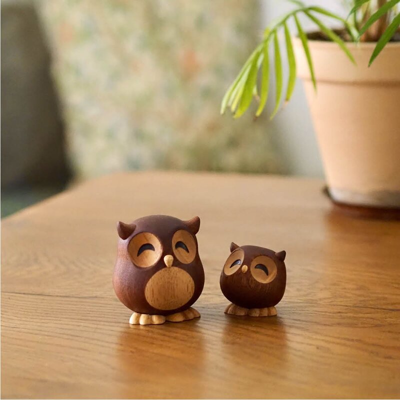 FableWood Villum ugle trefigur 8 cm gummitre/sapele