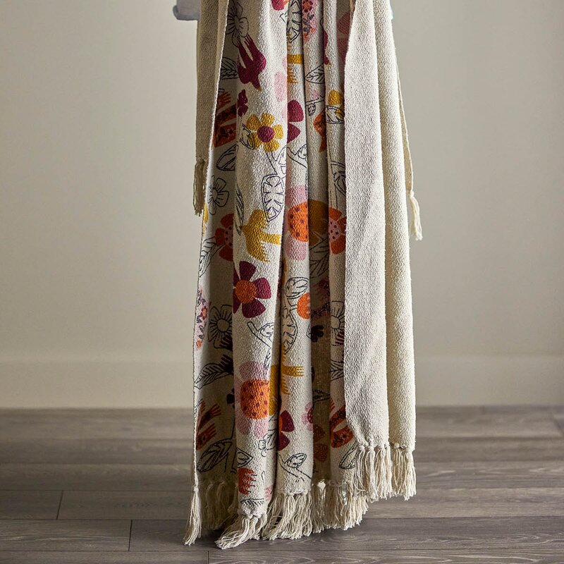 Bloomingville Vivielle pledd 160x130 cm blomster lys