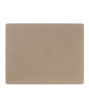 LIND DNA Square Nupo spisebrikke L 35x45 cm clay brown