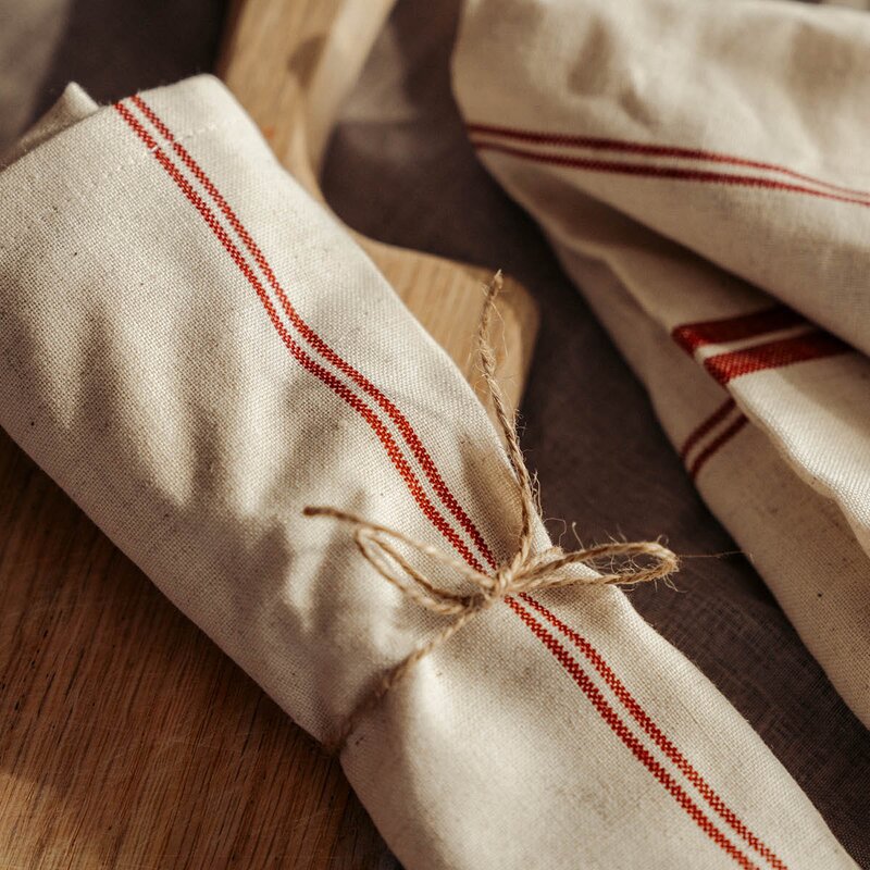 Stiernholm Elsa servietter 45x45 cm 2 stk natur/rød