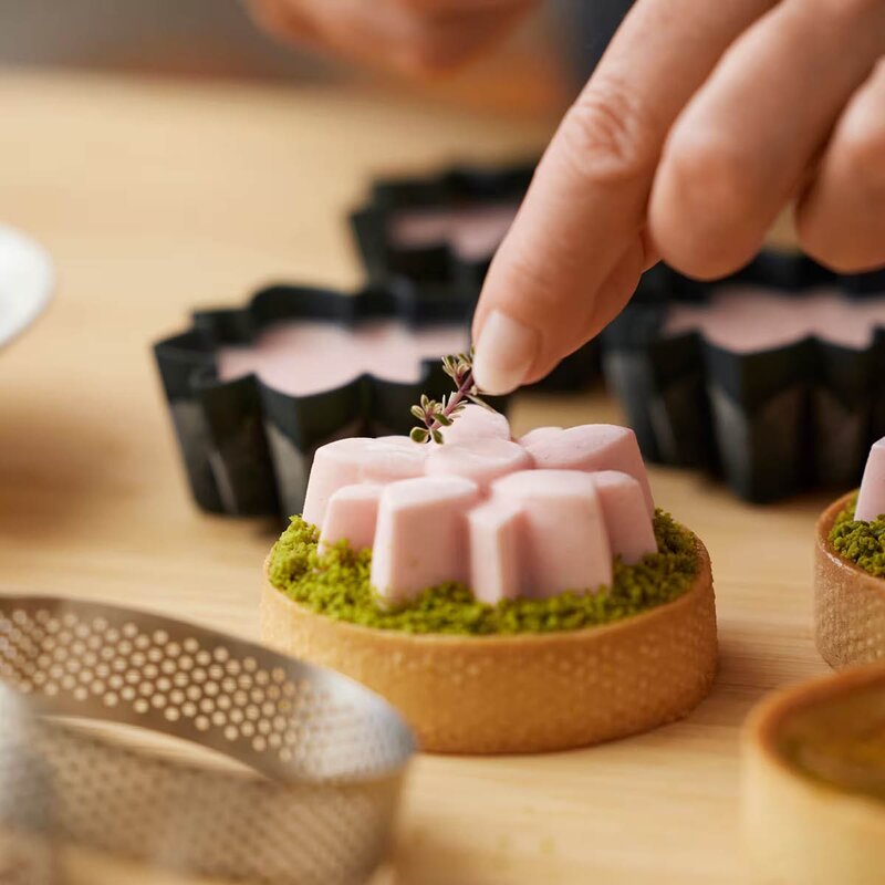 Blomsterbergs Muffinsform blomst for 6 muffins silikon grå