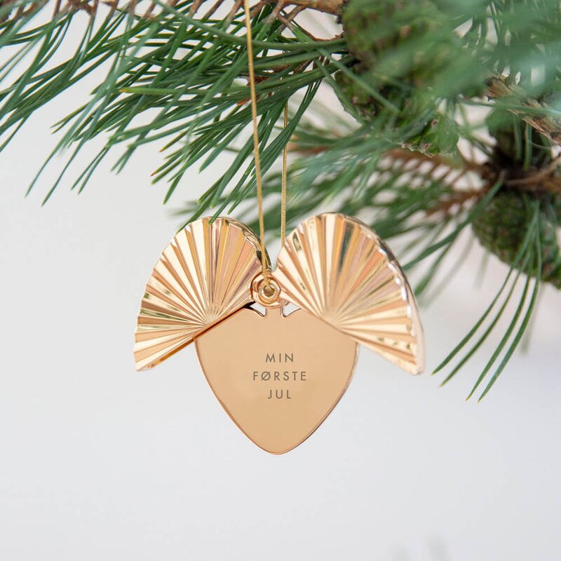 Pictureit Hjerteåpner julepynt 7x7 cm Min Første jul gullbelagt