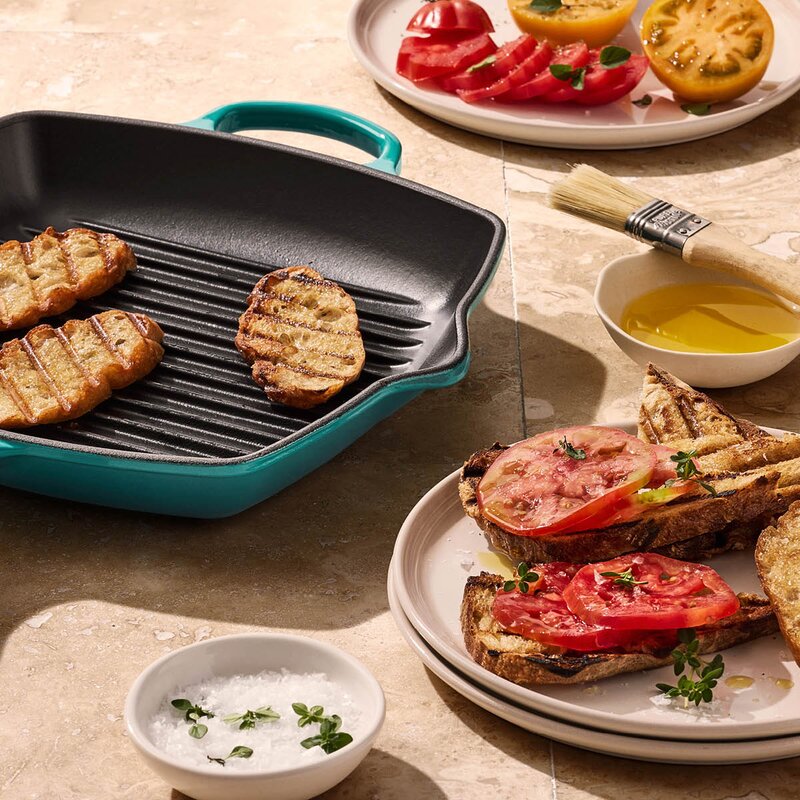 Le Creuset Signature kvadratisk grillpanne i støpejern 26 cm Bleu Riviera