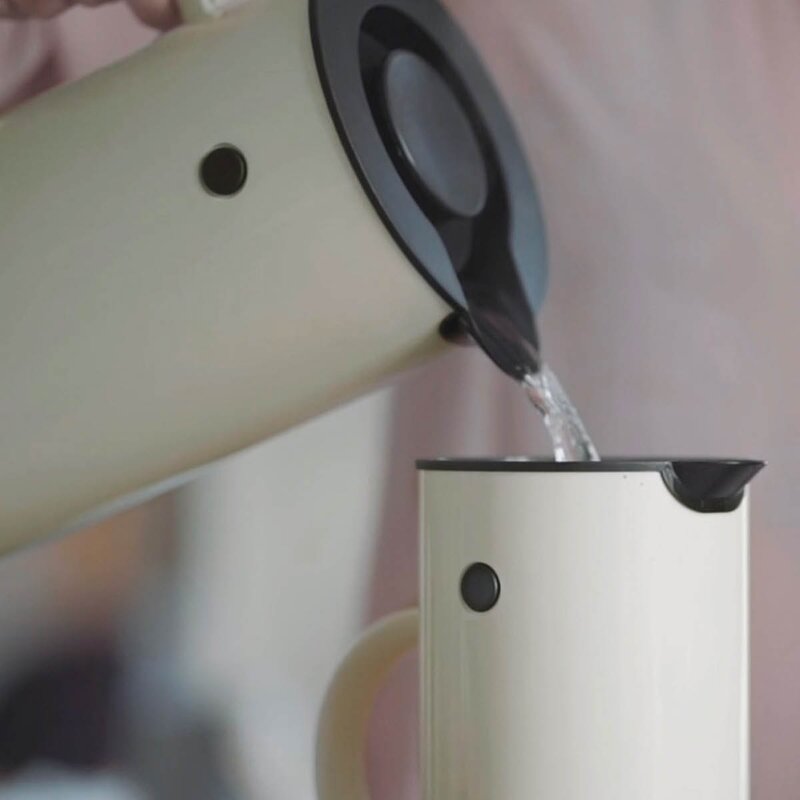 Stelton EM77 vannkoker 1,5 L Sand