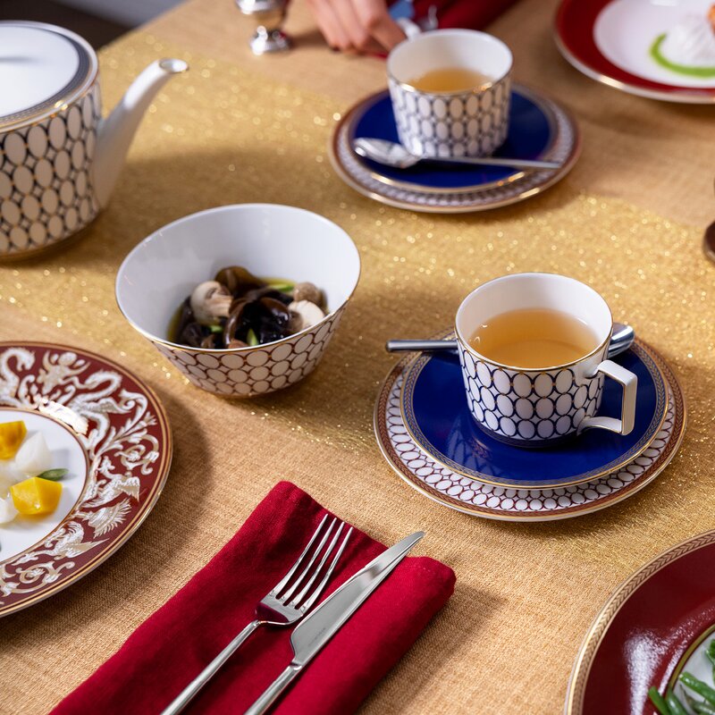 Wedgwood Renaissance Gold tekopp & asjett