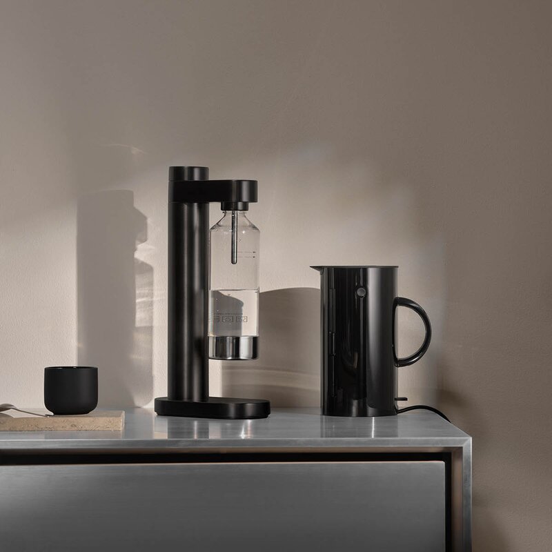 Stelton Brus kullsyremaskin black metallic