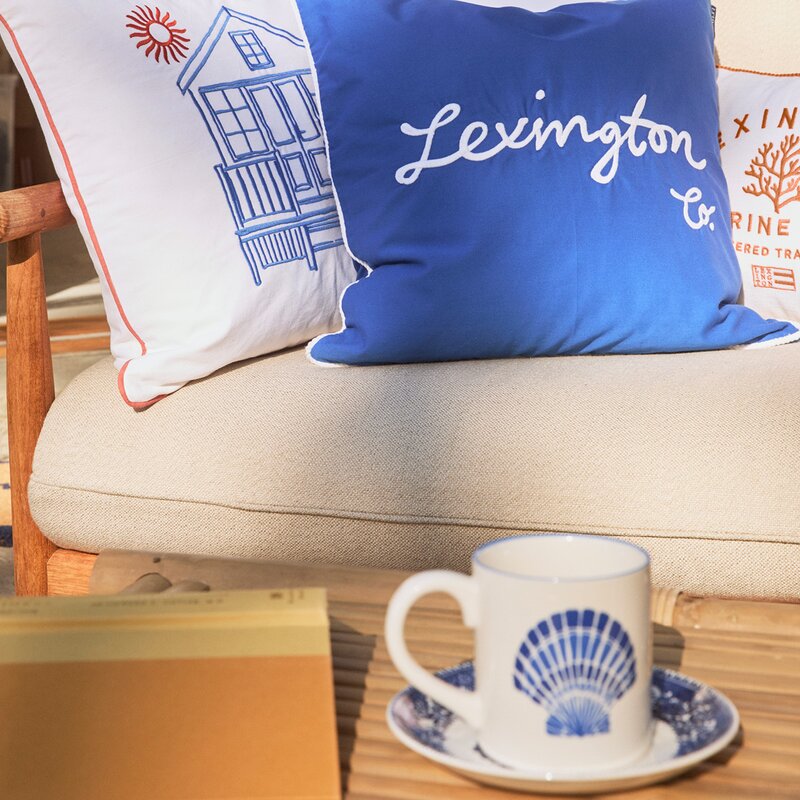 Lexington Shell stoneware krus 40 cl hvit/blå