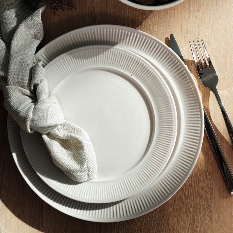 Magnor Ravn tallerken 21,5 cm sand