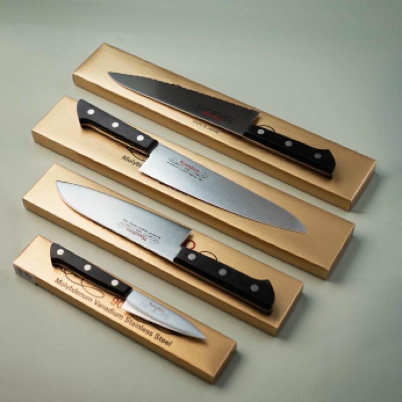 Masahiro MV kokkekniv 21 cm svart